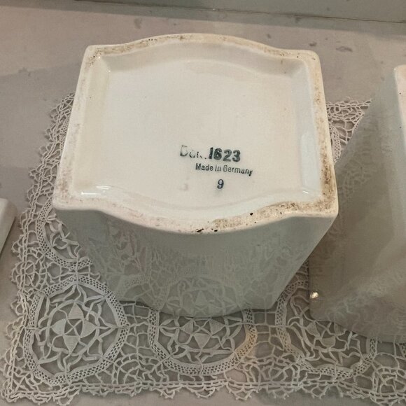 Matching Set 3 Barley, Rice, Oatmeal Dek 1623 Ges Geschatzt Porcelain Canisters - Picture 8 of 11